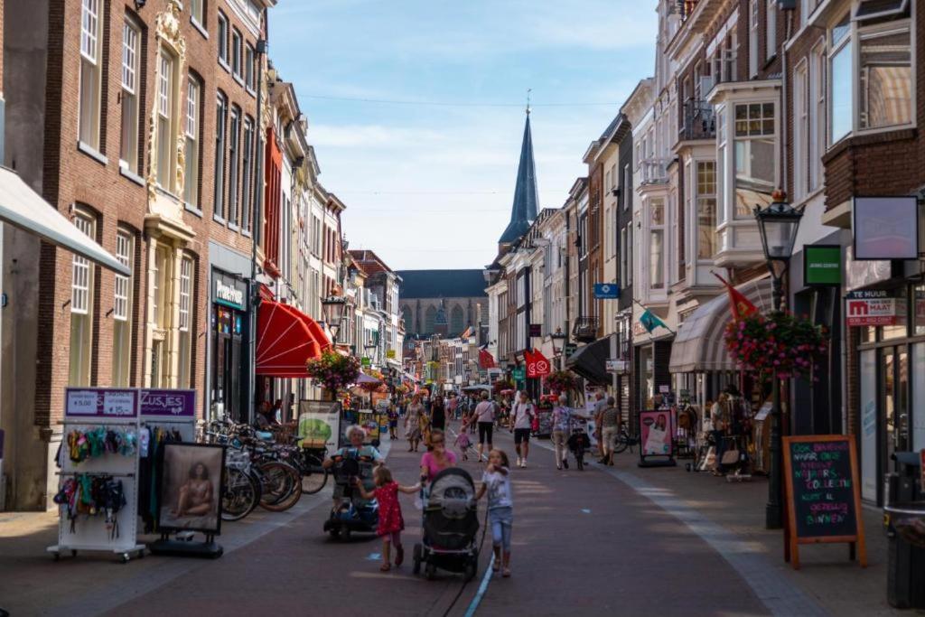 Tiny Vakantiehuis Aan Het Water Met Eigen Steiger En Airco Kampen Exteriör bild